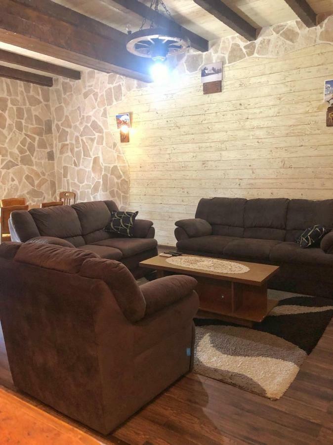 Holiday Home Ivana ヴィルパザル エクステリア 写真