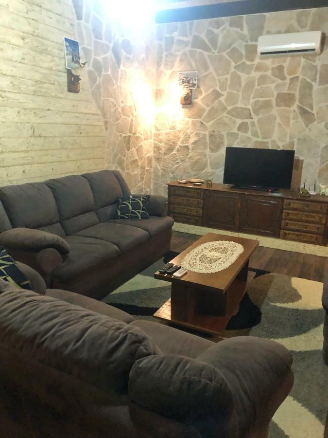 Holiday Home Ivana ヴィルパザル エクステリア 写真